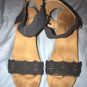Lucky brand sandals